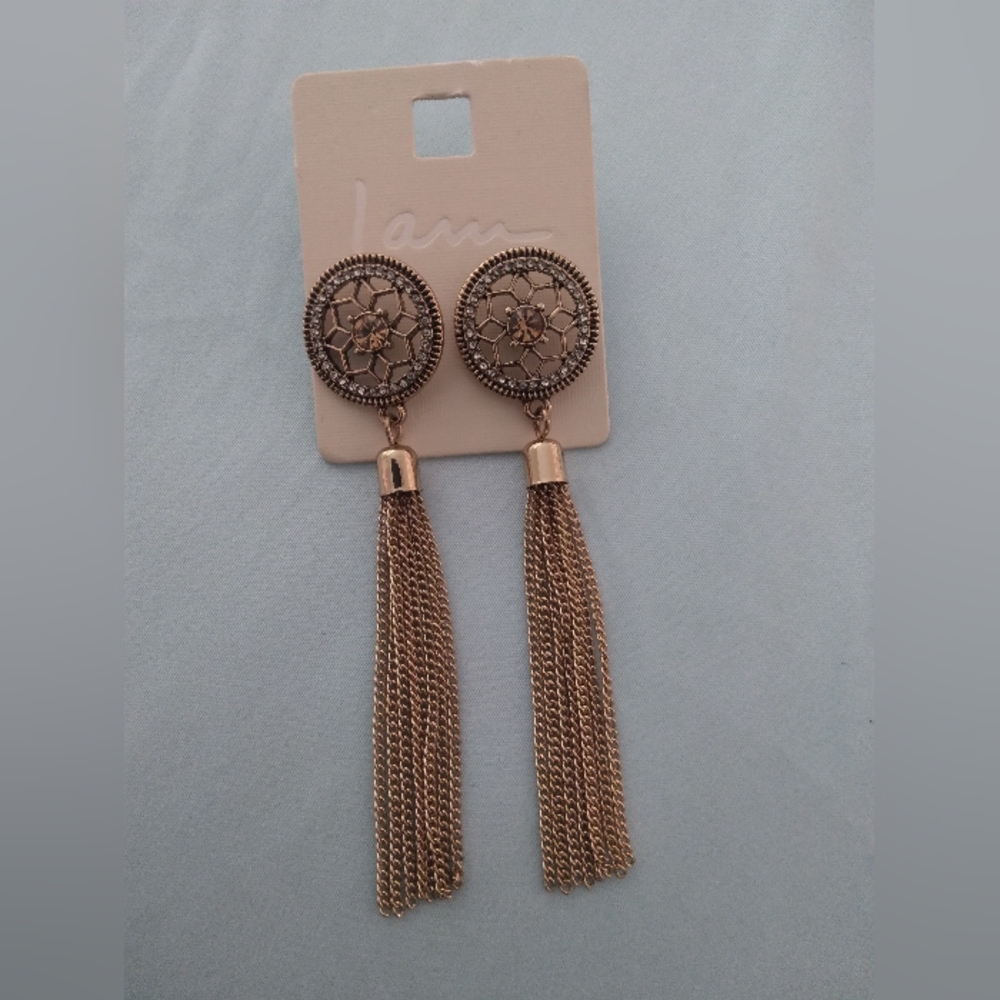 NWT IAM PIERCED EARRINGS